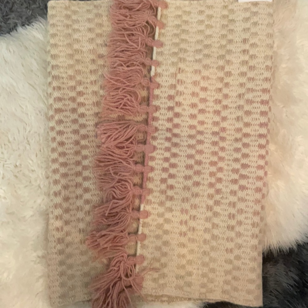 NWOT- Magnolia Home throw rug